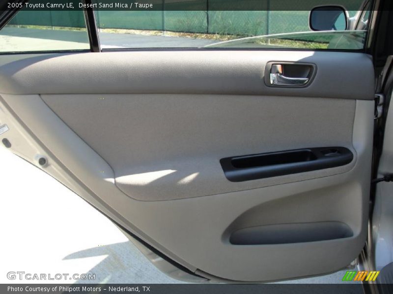 Desert Sand Mica / Taupe 2005 Toyota Camry LE