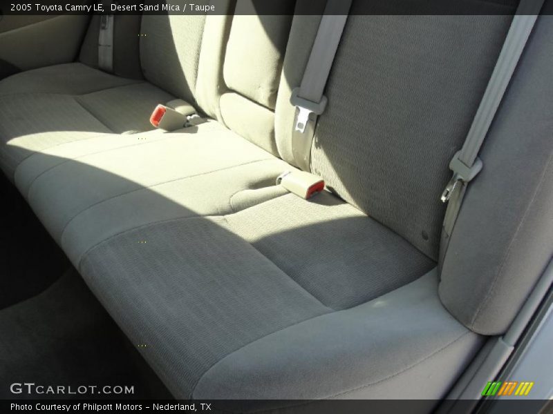 Desert Sand Mica / Taupe 2005 Toyota Camry LE