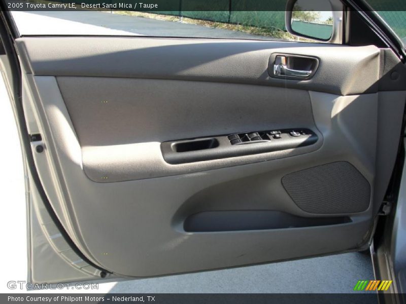 Desert Sand Mica / Taupe 2005 Toyota Camry LE