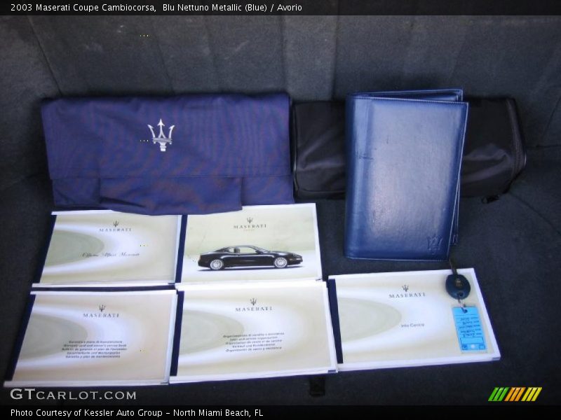 Blu Nettuno Metallic (Blue) / Avorio 2003 Maserati Coupe Cambiocorsa