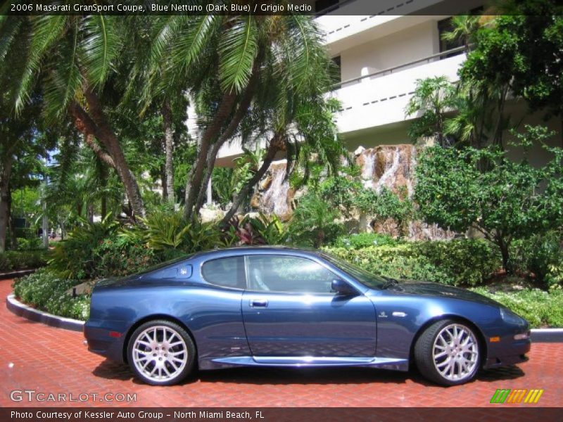 Blue Nettuno (Dark Blue) / Grigio Medio 2006 Maserati GranSport Coupe