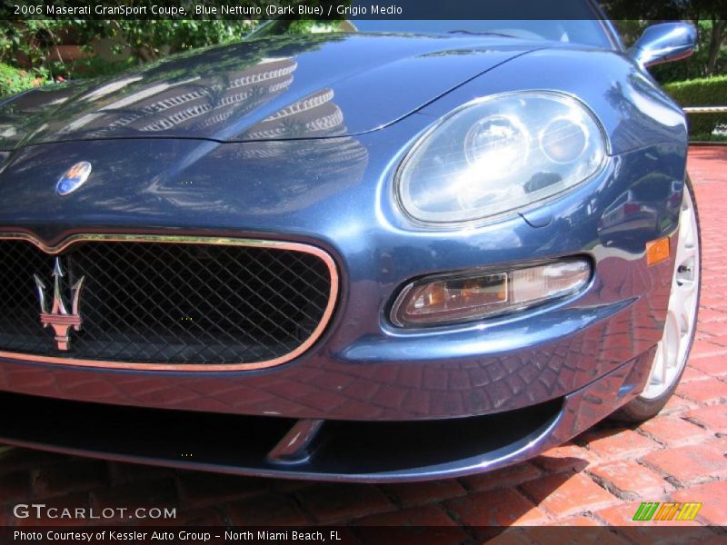 Blue Nettuno (Dark Blue) / Grigio Medio 2006 Maserati GranSport Coupe