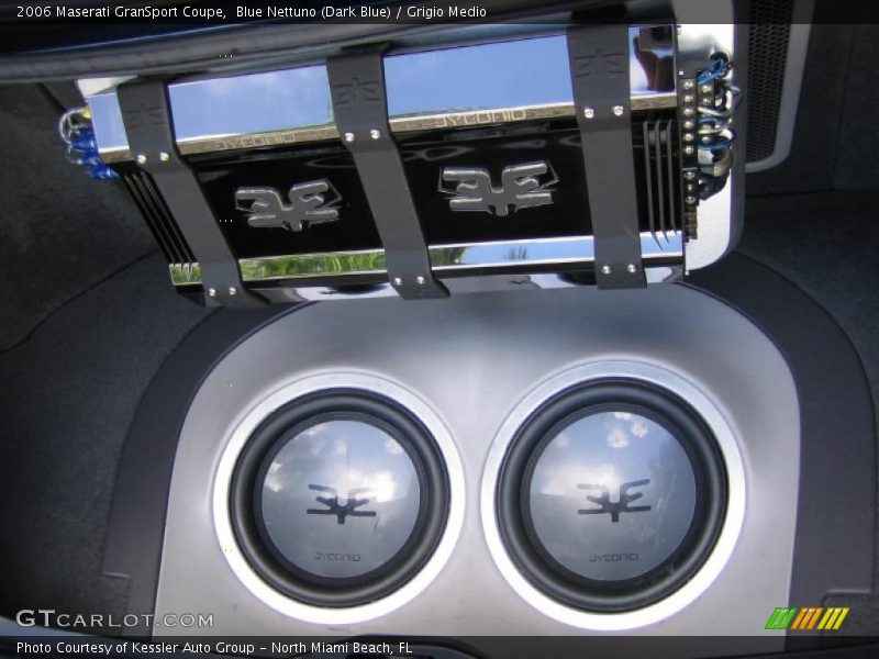Blue Nettuno (Dark Blue) / Grigio Medio 2006 Maserati GranSport Coupe