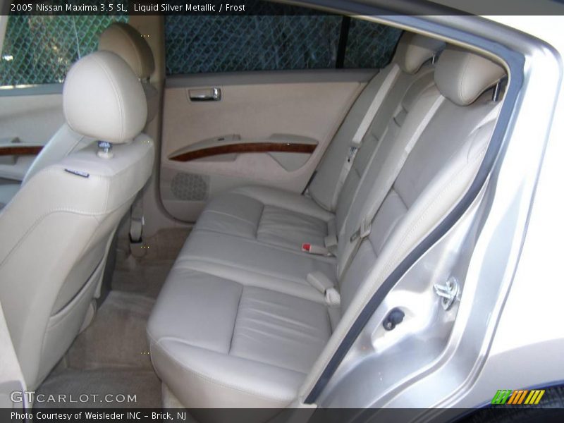 Liquid Silver Metallic / Frost 2005 Nissan Maxima 3.5 SL