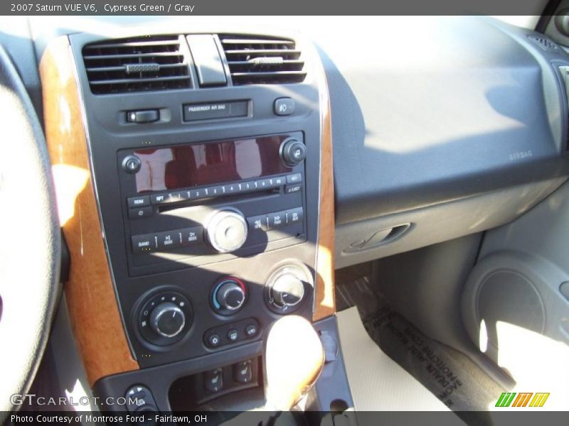 Cypress Green / Gray 2007 Saturn VUE V6