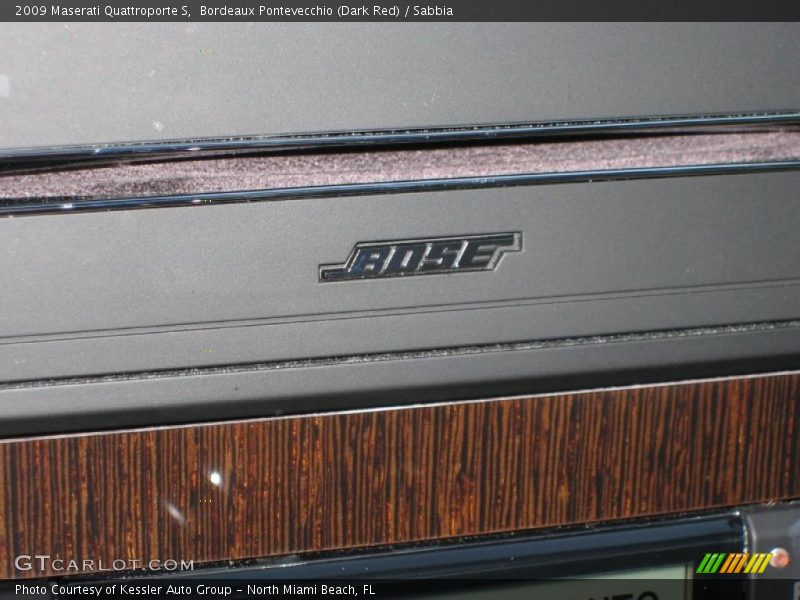 Bordeaux Pontevecchio (Dark Red) / Sabbia 2009 Maserati Quattroporte S
