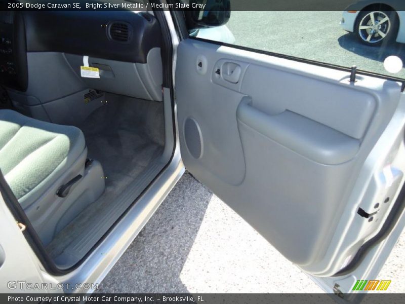 Bright Silver Metallic / Medium Slate Gray 2005 Dodge Caravan SE