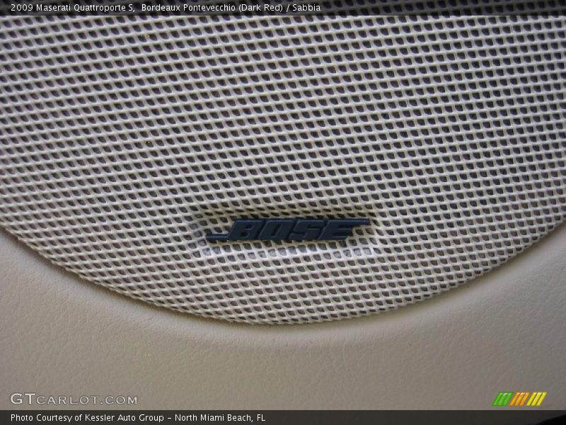 Bordeaux Pontevecchio (Dark Red) / Sabbia 2009 Maserati Quattroporte S