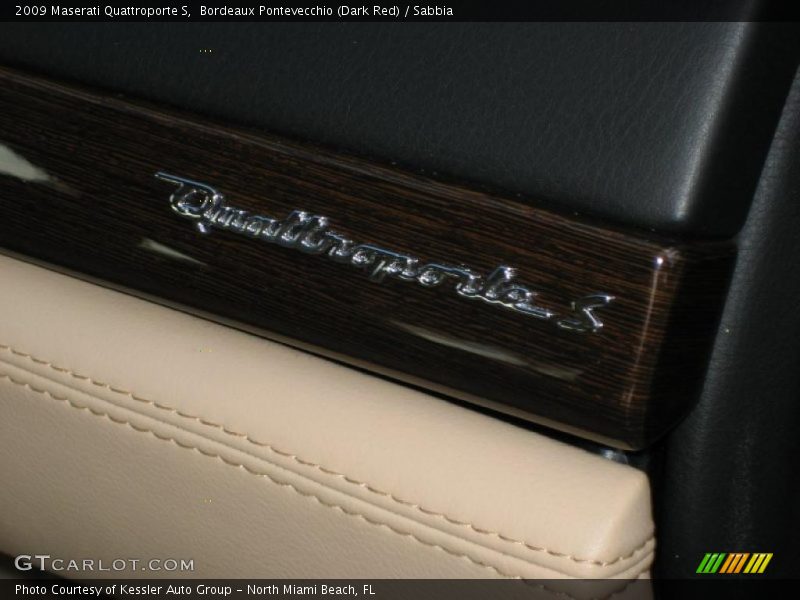 Bordeaux Pontevecchio (Dark Red) / Sabbia 2009 Maserati Quattroporte S
