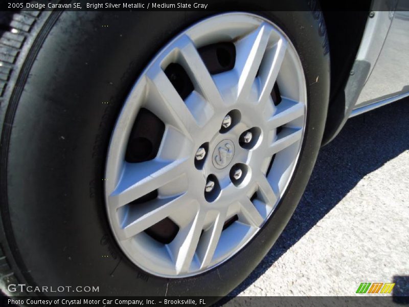 Bright Silver Metallic / Medium Slate Gray 2005 Dodge Caravan SE