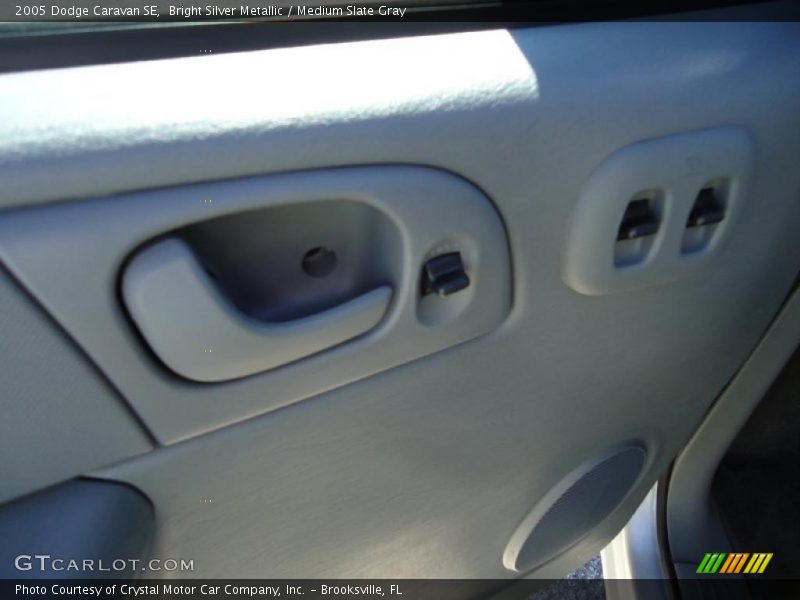 Bright Silver Metallic / Medium Slate Gray 2005 Dodge Caravan SE