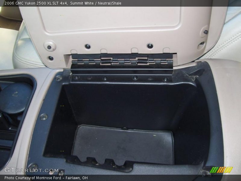 Summit White / Neutral/Shale 2006 GMC Yukon 2500 XL SLT 4x4