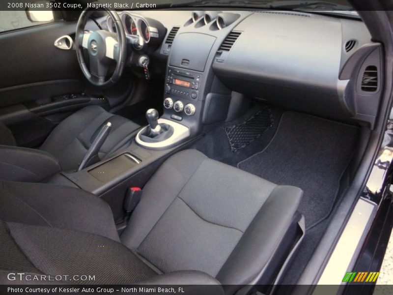 Dashboard of 2008 350Z Coupe
