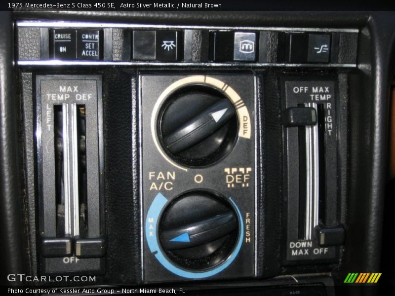 Controls of 1975 S Class 450 SE