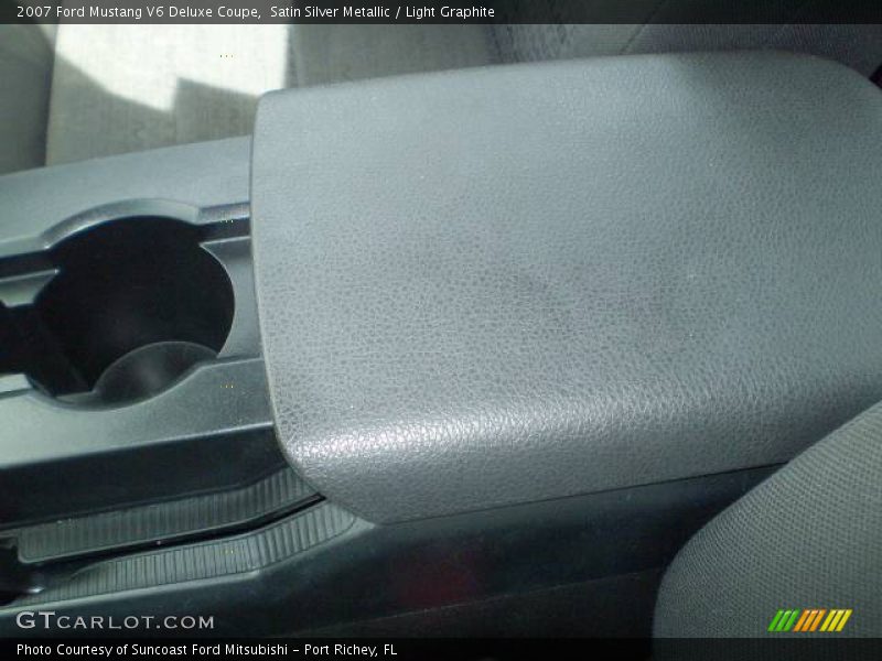 Satin Silver Metallic / Light Graphite 2007 Ford Mustang V6 Deluxe Coupe