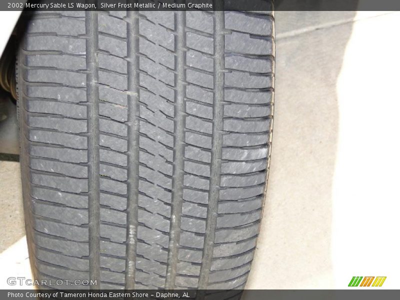 Silver Frost Metallic / Medium Graphite 2002 Mercury Sable LS Wagon