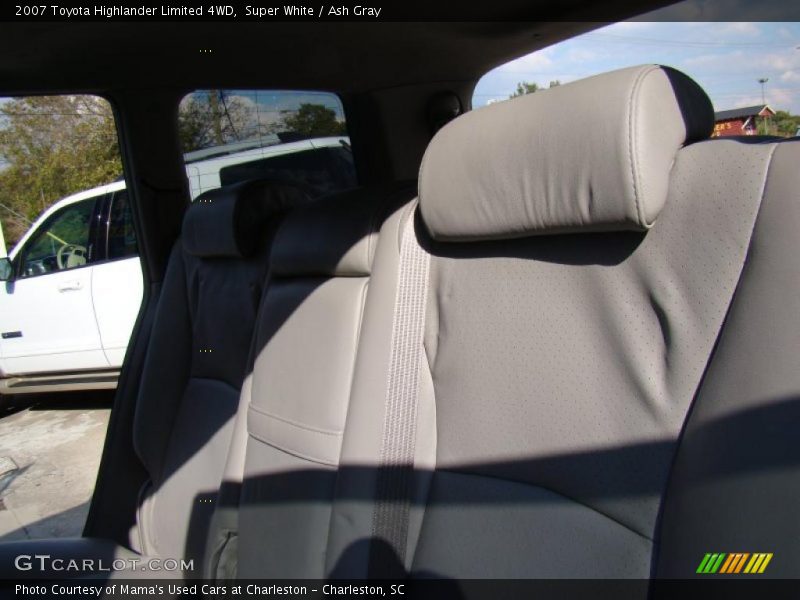 Super White / Ash Gray 2007 Toyota Highlander Limited 4WD