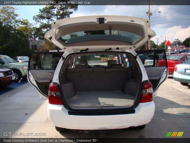 Super White / Ash Gray 2007 Toyota Highlander Limited 4WD