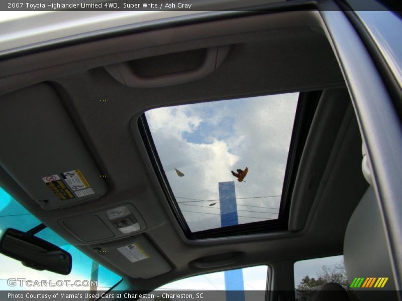 Super White / Ash Gray 2007 Toyota Highlander Limited 4WD