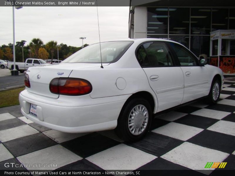 Bright White / Neutral 2001 Chevrolet Malibu Sedan