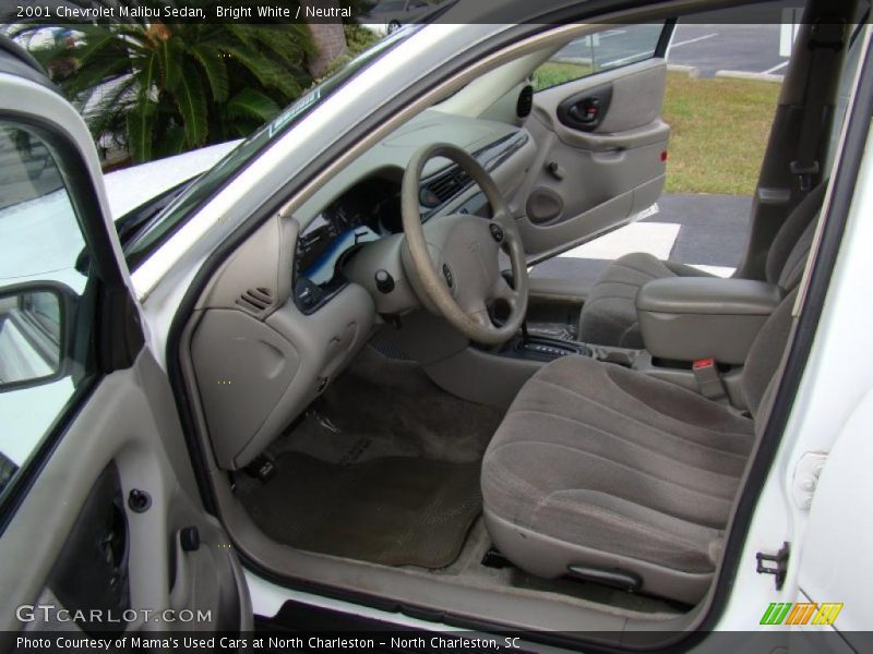 Bright White / Neutral 2001 Chevrolet Malibu Sedan