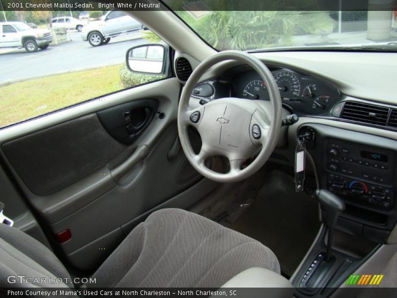 Bright White / Neutral 2001 Chevrolet Malibu Sedan