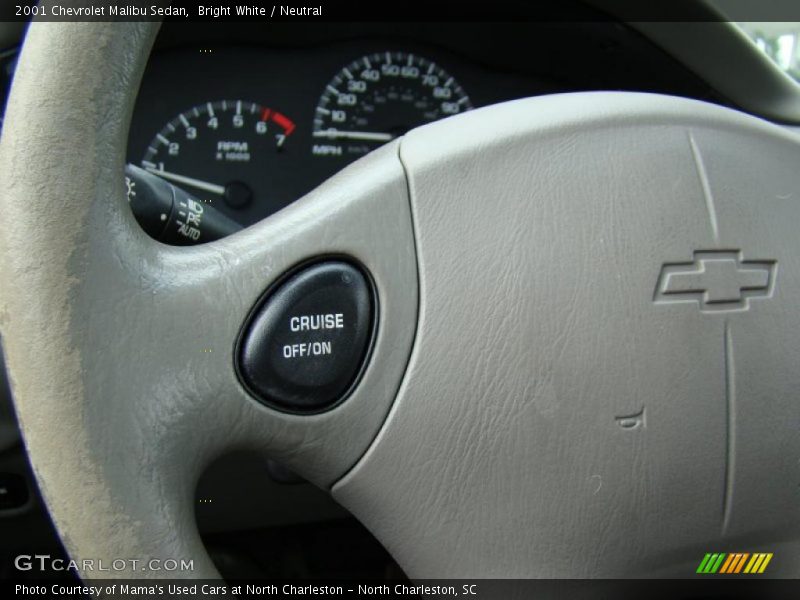 Bright White / Neutral 2001 Chevrolet Malibu Sedan