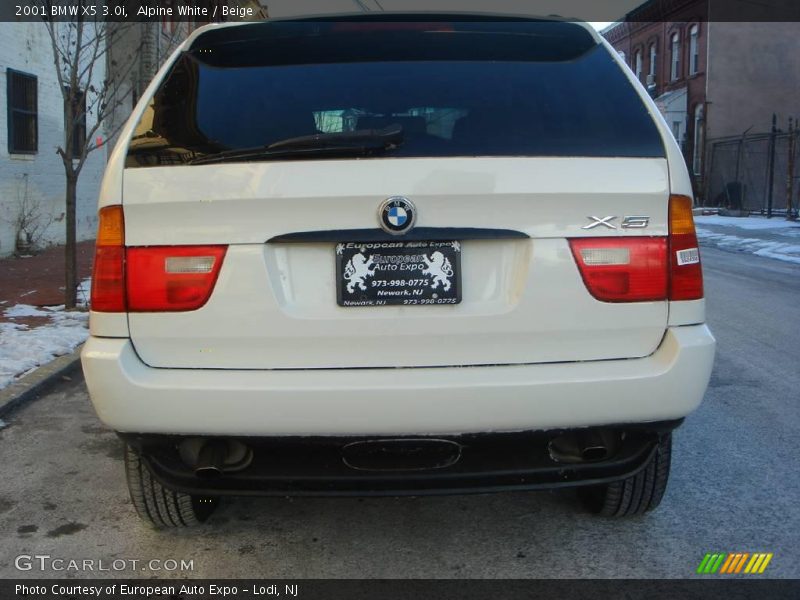 Alpine White / Beige 2001 BMW X5 3.0i