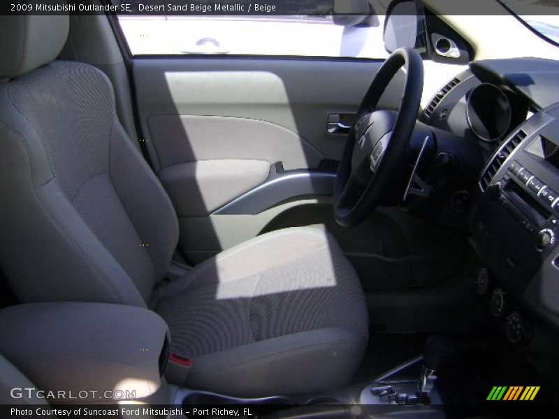 Desert Sand Beige Metallic / Beige 2009 Mitsubishi Outlander SE