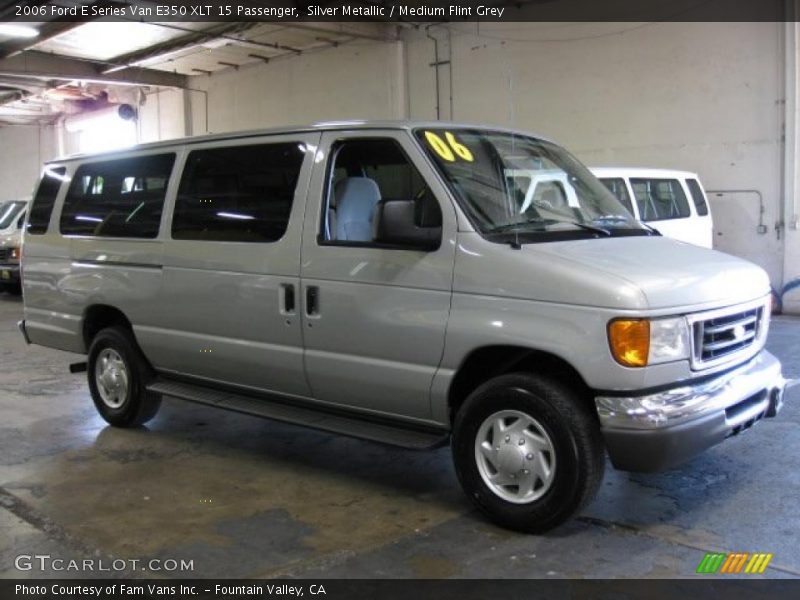  2006 E Series Van E350 XLT 15 Passenger Silver Metallic