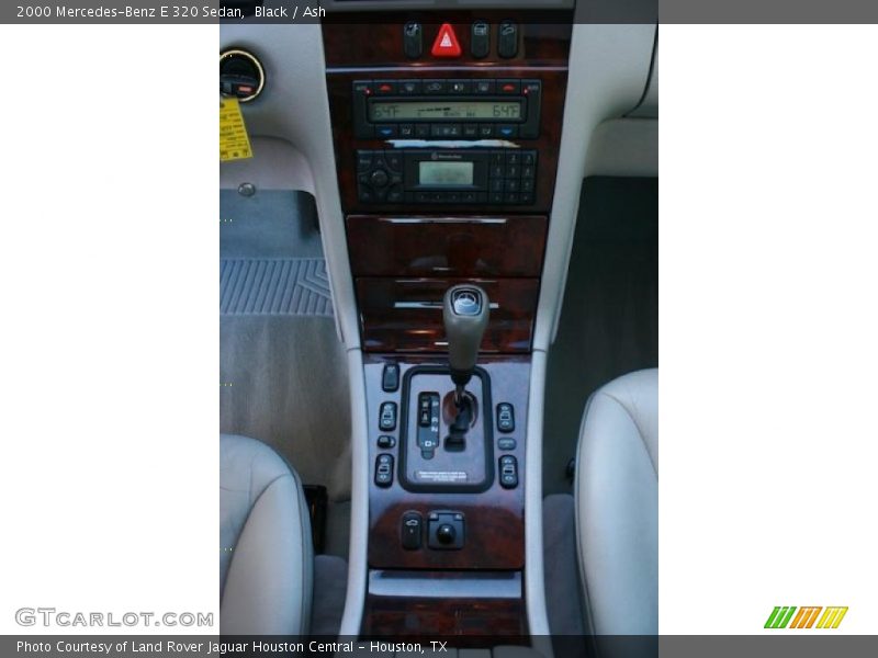 Black / Ash 2000 Mercedes-Benz E 320 Sedan