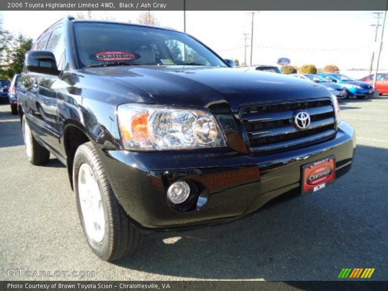 Black / Ash Gray 2006 Toyota Highlander Limited 4WD