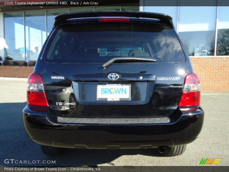 Black / Ash Gray 2006 Toyota Highlander Limited 4WD
