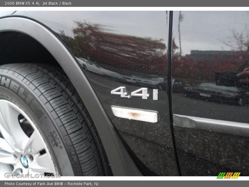 Jet Black / Black 2006 BMW X5 4.4i