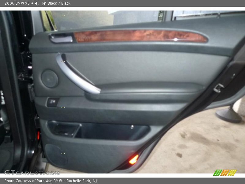 Jet Black / Black 2006 BMW X5 4.4i