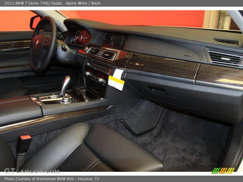 Alpine White / Black 2011 BMW 7 Series 740Li Sedan