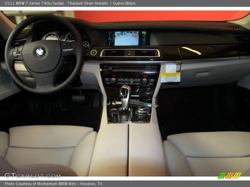 Dashboard of 2011 7 Series 740Li Sedan