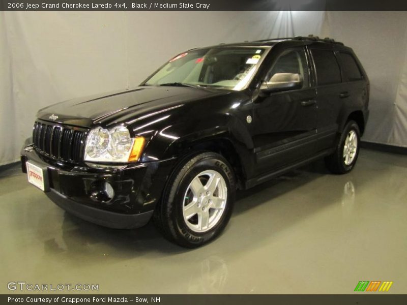 Black / Medium Slate Gray 2006 Jeep Grand Cherokee Laredo 4x4