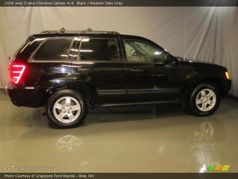 Black / Medium Slate Gray 2006 Jeep Grand Cherokee Laredo 4x4