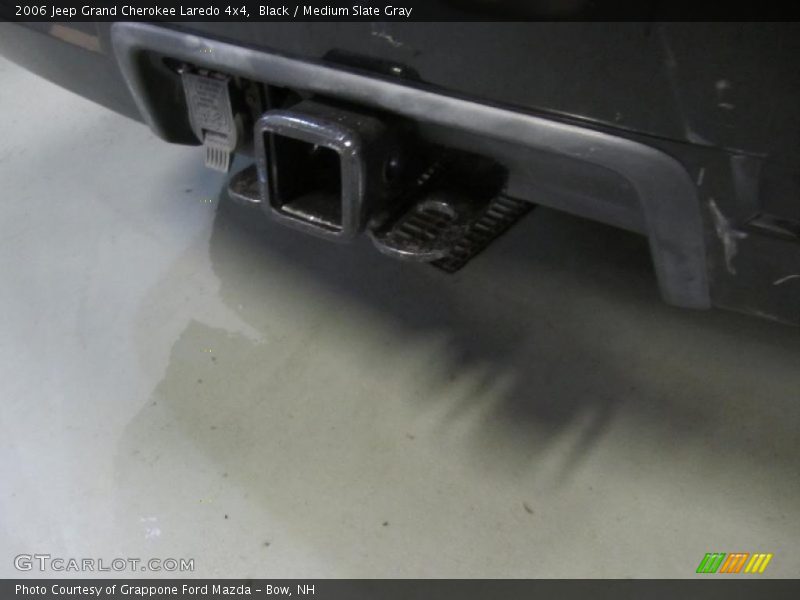 Black / Medium Slate Gray 2006 Jeep Grand Cherokee Laredo 4x4