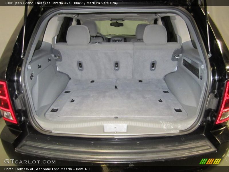 Black / Medium Slate Gray 2006 Jeep Grand Cherokee Laredo 4x4