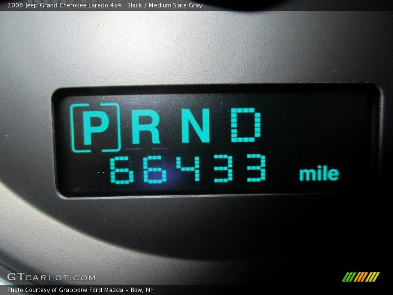 Black / Medium Slate Gray 2006 Jeep Grand Cherokee Laredo 4x4