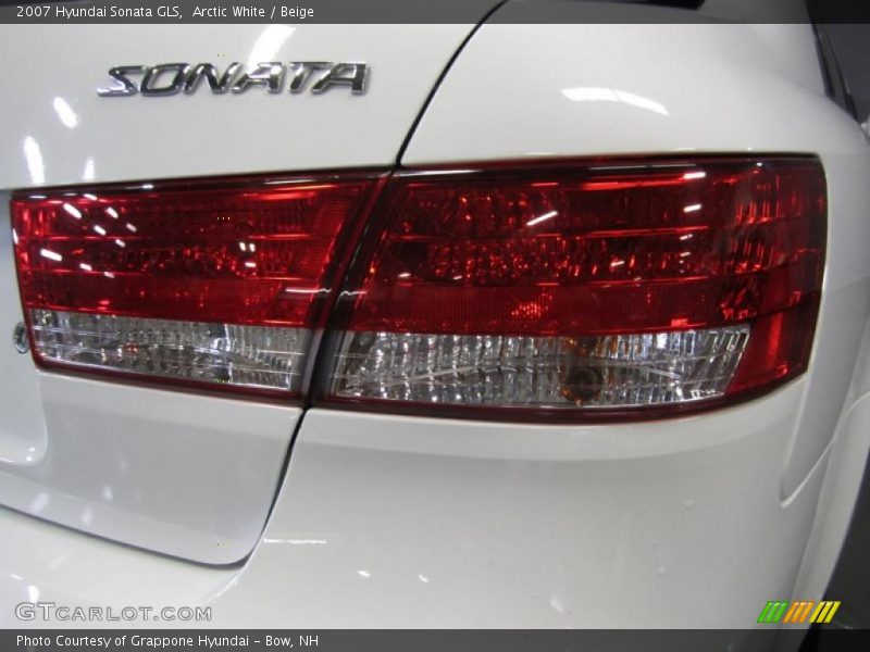 Arctic White / Beige 2007 Hyundai Sonata GLS
