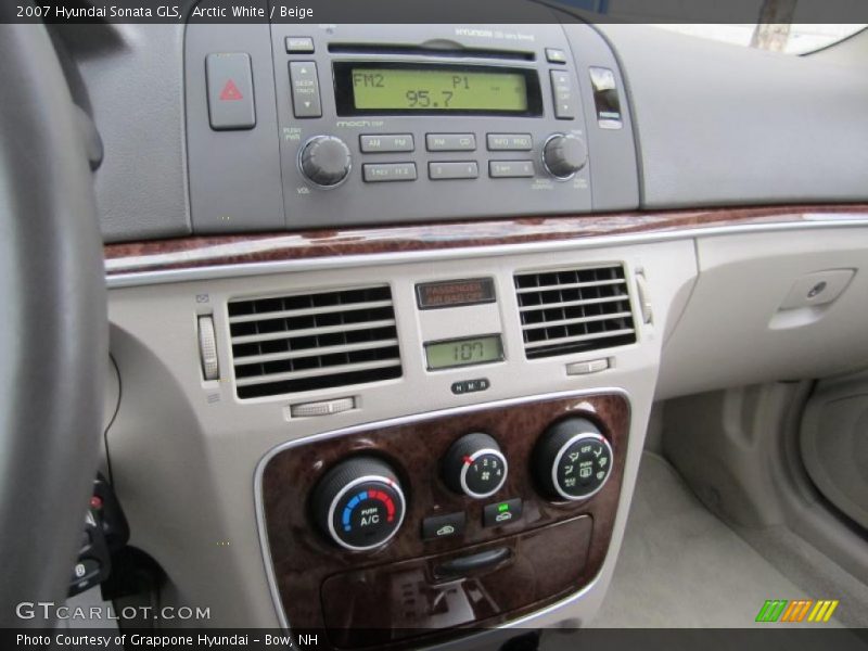 Arctic White / Beige 2007 Hyundai Sonata GLS