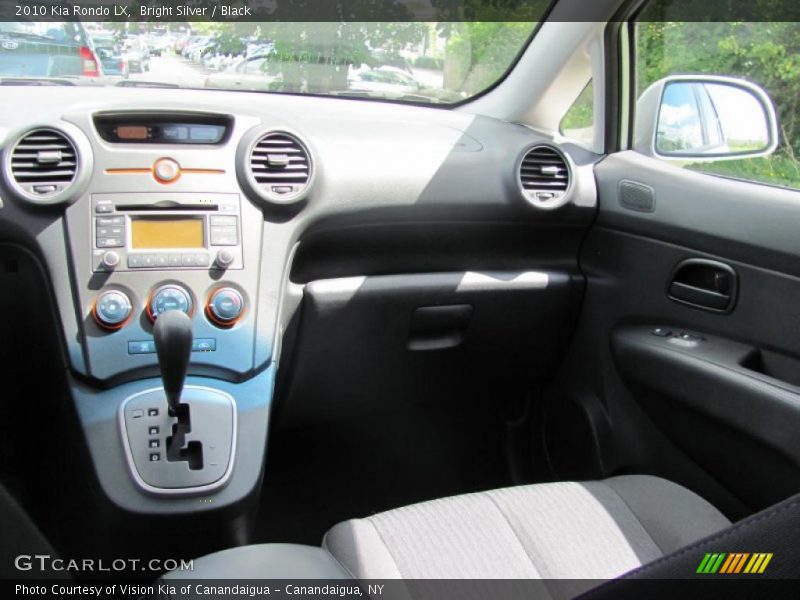 Bright Silver / Black 2010 Kia Rondo LX