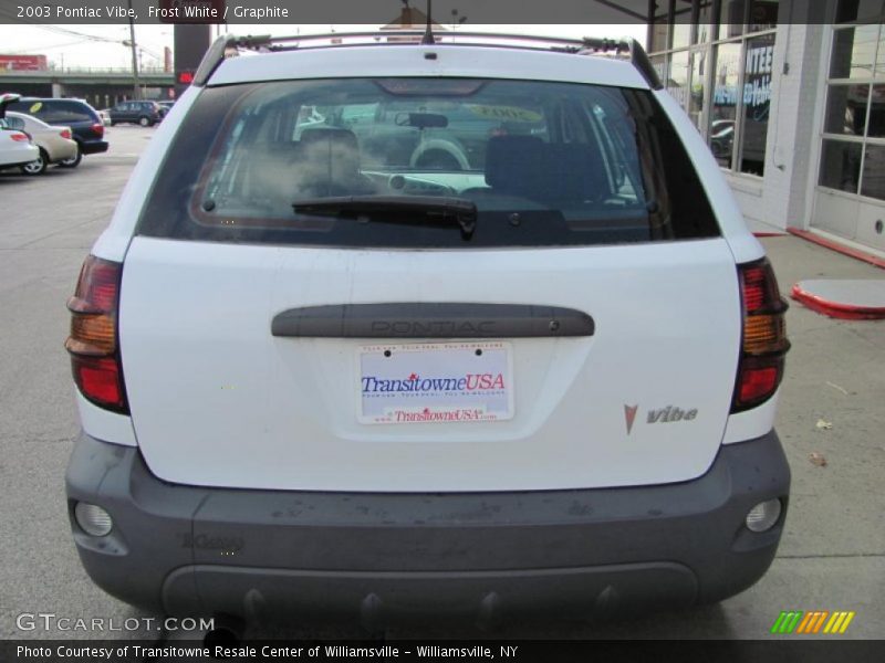 Frost White / Graphite 2003 Pontiac Vibe