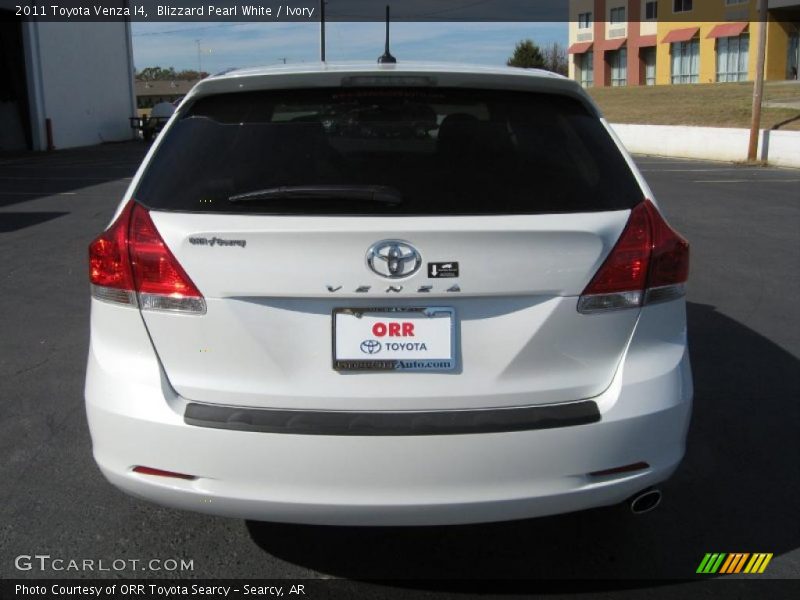 Blizzard Pearl White / Ivory 2011 Toyota Venza I4