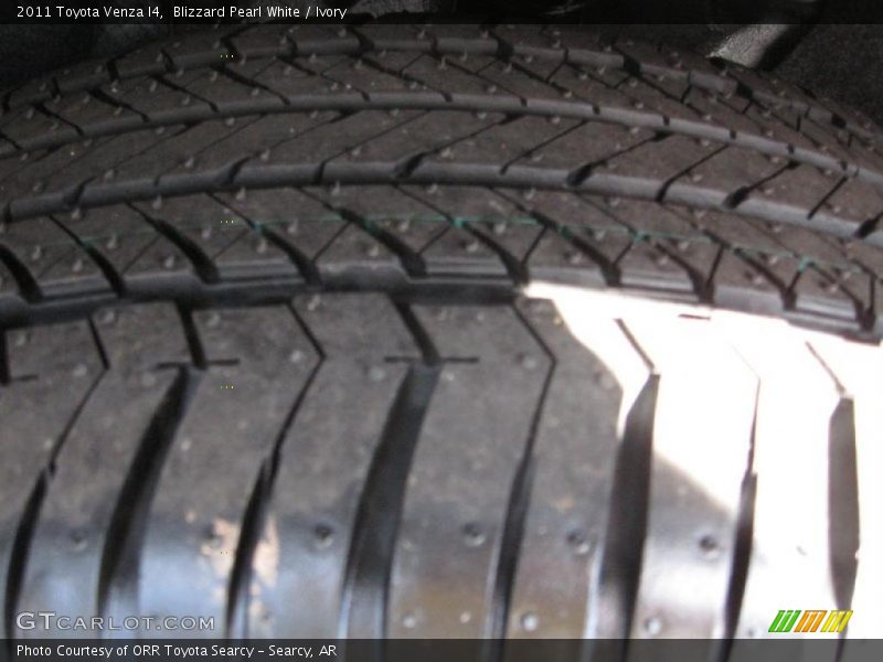 Blizzard Pearl White / Ivory 2011 Toyota Venza I4