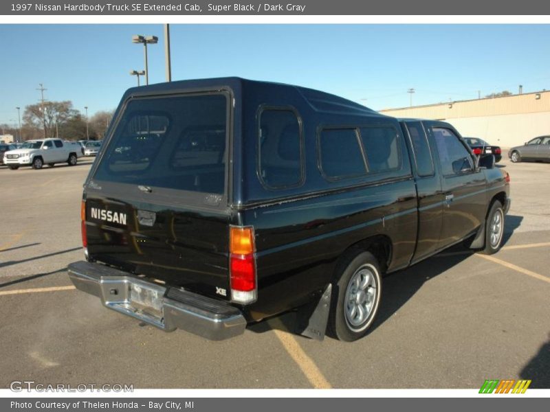 Super Black / Dark Gray 1997 Nissan Hardbody Truck SE Extended Cab