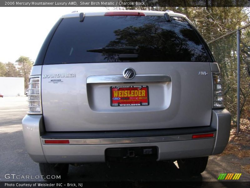 Silver Birch Metallic / Charcoal Black 2006 Mercury Mountaineer Luxury AWD